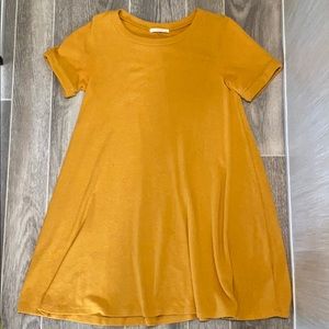 Gold/ Yellow short-sleeve Dress
